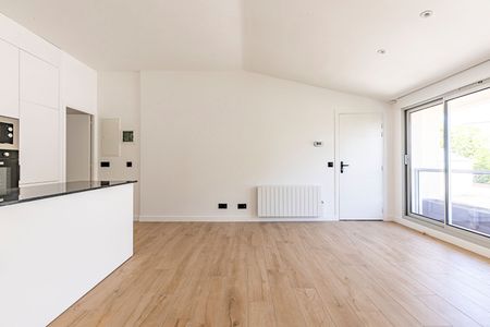 APPARTEMENT – 3 PIECES – 67 m² - Photo 2