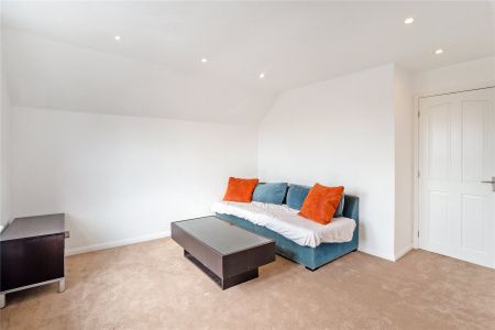 Amyand Park Road, Twickenham, TW1 flat to rent - Photo 2