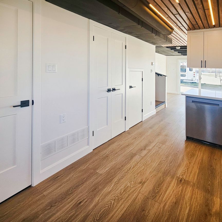 For Lease - 857 Dundas Street Unit# Unit 3, London East, Ontario - Photo 1