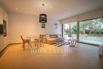 Luxury Villa for rent in Cap Martinet, Spain