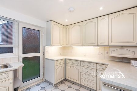 3 bedroom house to rent - Photo 5