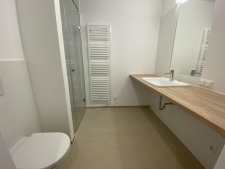 Koloniestraße beim FAC-Platz: Neubauwohnung mit Dusche und großem Balkon!!! - Photo 2