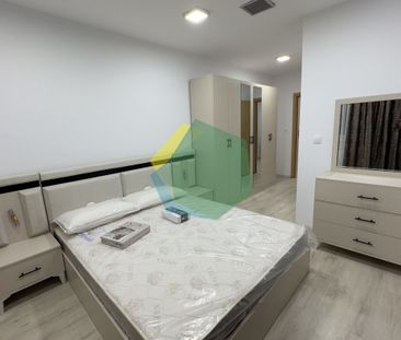 Vilă elegantă cu 4 camere, grădină, terase și garaj subteran – Tunari - Fotografie 1