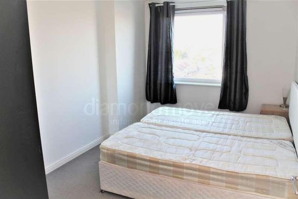Prince Regent Road, Hounslow, TW3 - Photo 1
