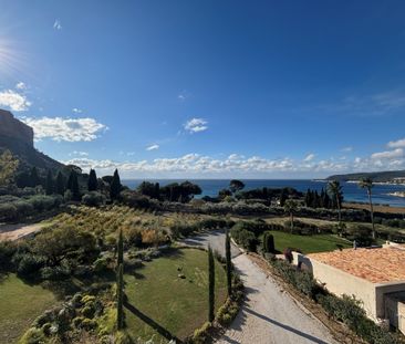 Location Appartement 3 pièces 69m² CASSIS 13260 - Photo 1