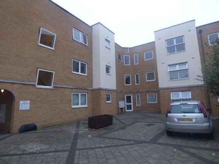 Vantage Court, Kenway, Southend-on-sea, SS2 - Photo 5