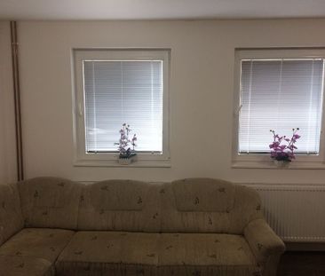 Pronájem bytu 1+kk a garsoniéry 27 m² - Fotografie 6