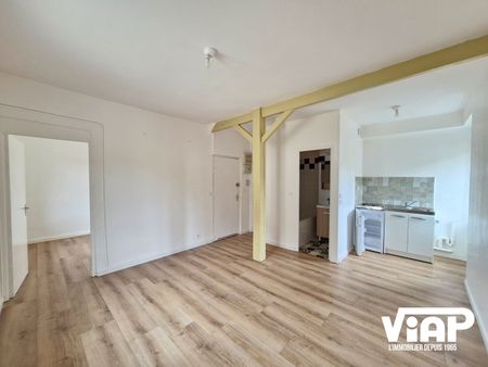 T2 PROCHE BORDS DE VIENNE - Photo 2