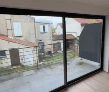 Location Appartement 2 pièces 38m² ST MAUR DES FOSSES 94210 - Photo 5