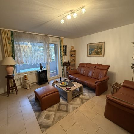 APPARTEMENTS 3.5 PIÈCES ENTIÈREMENT RÉNOVÉS, à FR - Photo 3