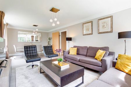 St Johns Wood Park, St Johns Wood, NW8 6NG, London - Photo 5