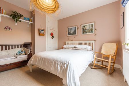 3 bedroom terraced house to rent - Photo 5
