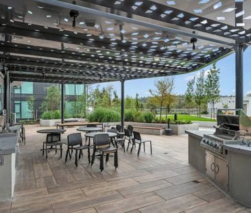 318 Alderson Avenue #2204, Coquitlam, BC V3K0J1 - Photo 2