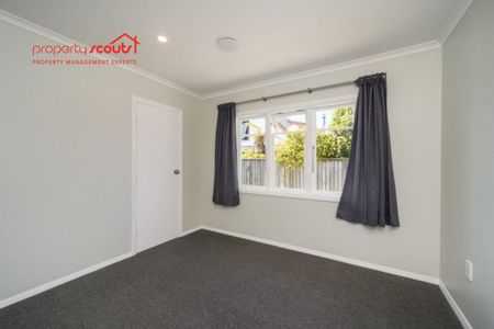 3-Bedroom Home for Rent in Palmerston North - Photo 4