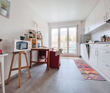 Bel appartement de 3 pièces au 5ème étage rénové en 2022 - Foto 5