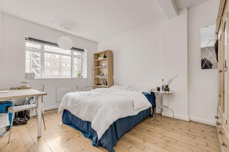 3 bedroom flat to rent - Photo 4