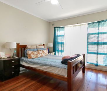 Three Bedroom Home in Highly Sort After Suburb of Findon! - Photo 2