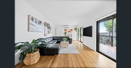 Lux Living - Photo 2