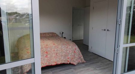 ULTIMATE BEACH PAD - Photo 3