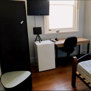 789 Hunter Street, NEWCASTLE WEST, Newcastle, New South Wales 2302 - Photo 2