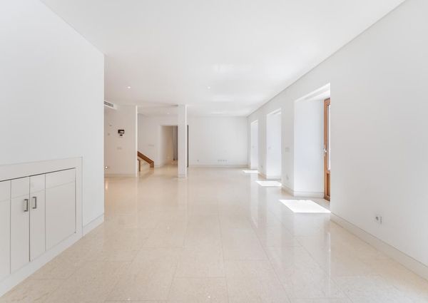 5 Bedroom Detached house with swimming pool, Sintra