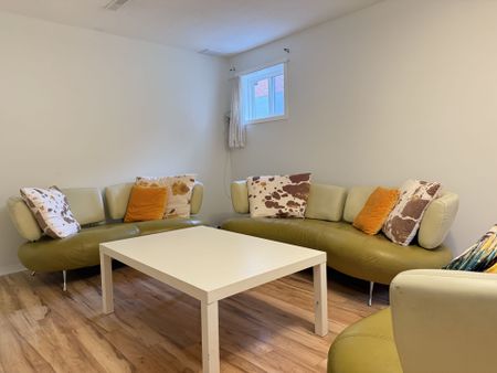 For Lease - 33 Yatesbury Road Unit# Lower, bedroom #1, Toronto, Ontario - Photo 4