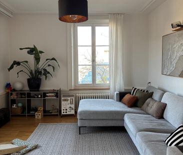 5- Zimmerwohnung im Dorfzentrum - Photo 1