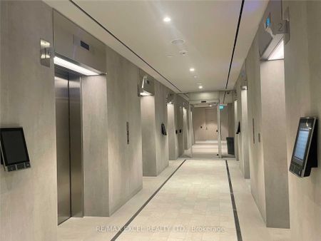 For Lease - 138 Downes Street Unit# 4210, Toronto, Ontario - Photo 3