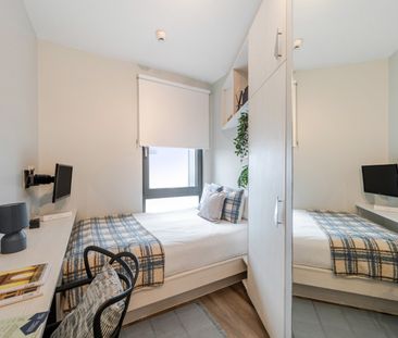 Nash House, Old Oak Lane, London, NW10 - Photo 1