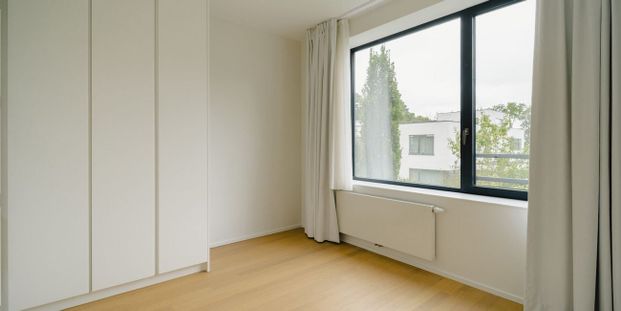 Woning te huur in Ukkel voor € 3.500 met 3 slaapkamers - Photo 1