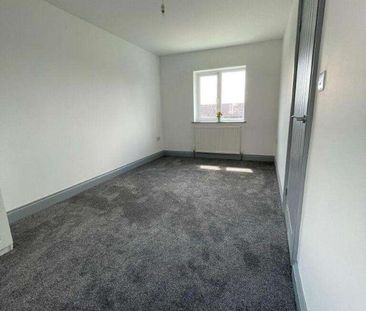 Singleton Avenue, Bolton, Greater Manchester, BL6 - Photo 5