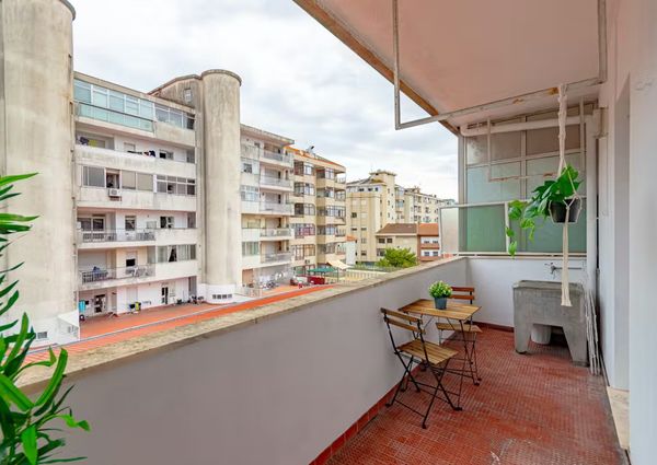 Mieszkanie na wynajem - 180 m² - 1 pokój Porto Porto