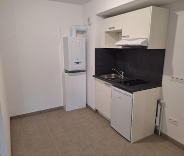 location Appartement T2 DE 42.02m² À CLERMONT FERRAND - Photo 4