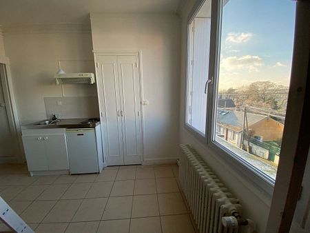 Studio de 15.8 m² AVENUE DES TERRASSES - Photo 2