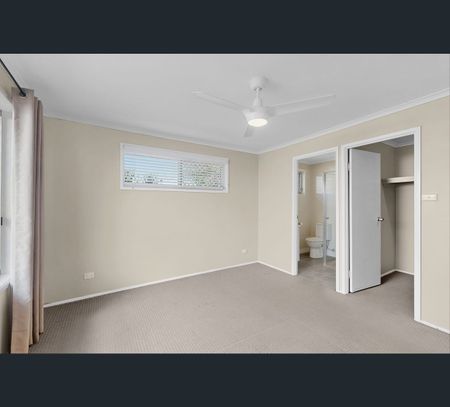 14 Minkara Street, Warana, Qld 4575 - Photo 3