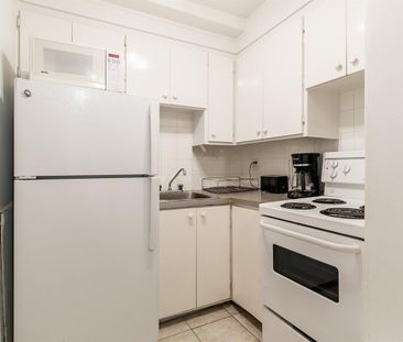 1 Bedroom - 3505 Sainte-Famille,, Montréal - Photo 1