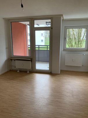 Neues Bad und Vinylfußboden - Schickes Wohnen - Foto 1