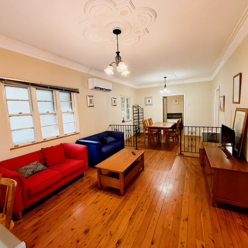 3 bed 1 bath - Photo 1