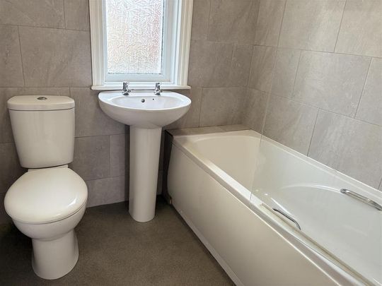 2 bedroom semi-detached house to rent - Photo 1