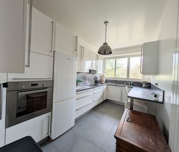 Location Appartement 4 pièces 84m² - Photo 3