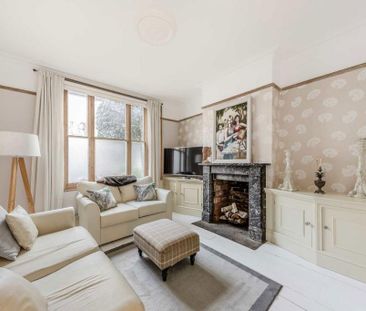 3 bedroom semi-detached house to rent - Photo 1