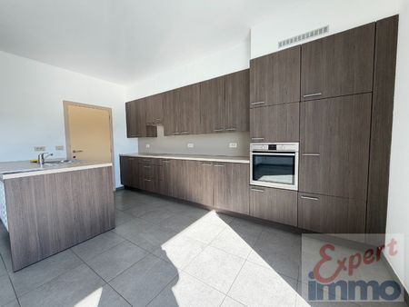 Appartement te huur in Harelbeke met 2 slaapkamers - Foto 3
