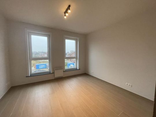 Appartement te huur - Photo 1