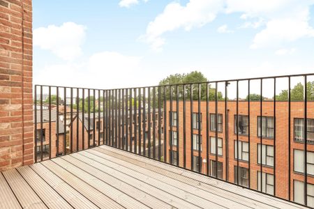 Reynard Mills, Brentford, Reynard Way - Photo 5