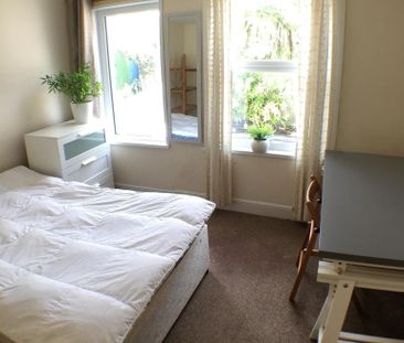 7 bedroom terraced house to rent - Photo 5