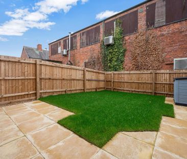 2 bedroom semi-detached house to rent - Photo 6