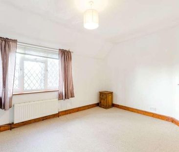 Lower Green Road, Esher, KT10 - Photo 6