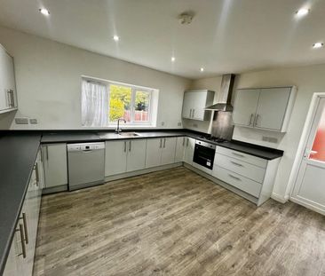 3 Bed Detached House, Melton Road, LE4 - Photo 3