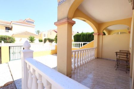 Adosado en la Regia . Temporada larga. - Photo 3