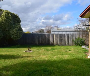 Cosy Home with Character - Photo 3